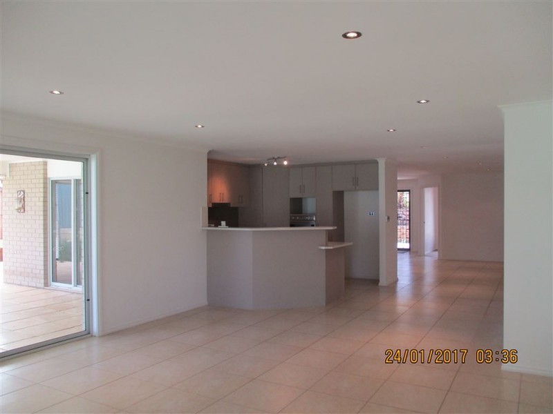 13 Jasmin Drive, Victor Harbor SA 5211
