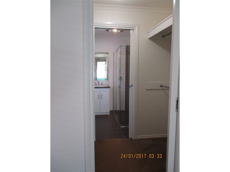 13 Jasmin Drive, Victor Harbor SA 5211