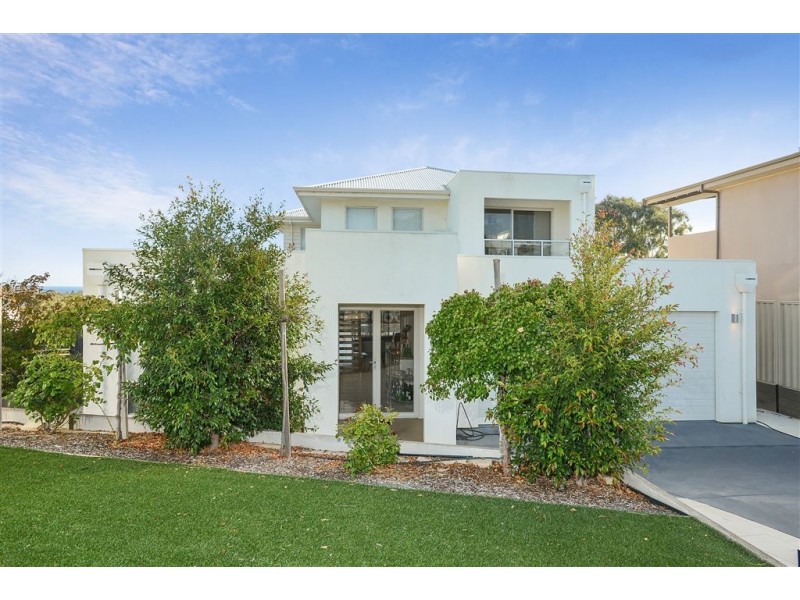 55 Greenhills Road, Victor Harbor SA 5211