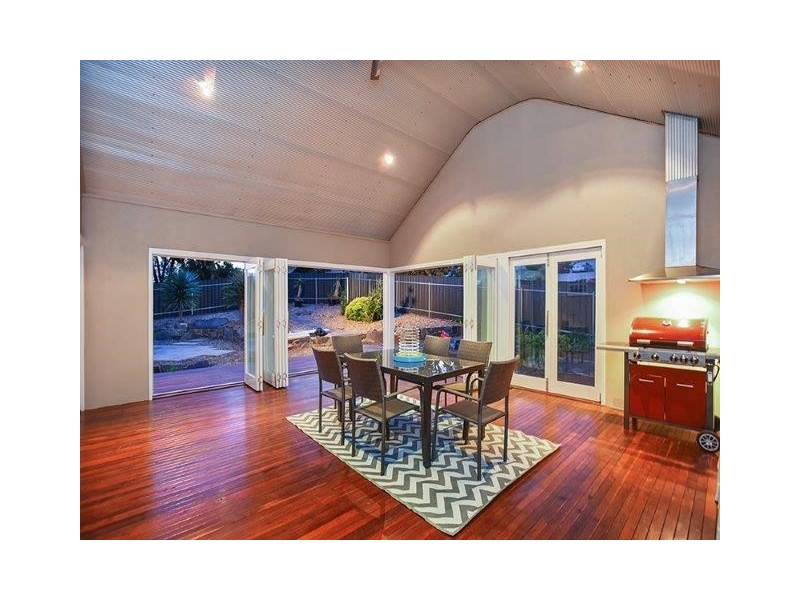 1 Fernbank Road, Victor Harbor SA 5211