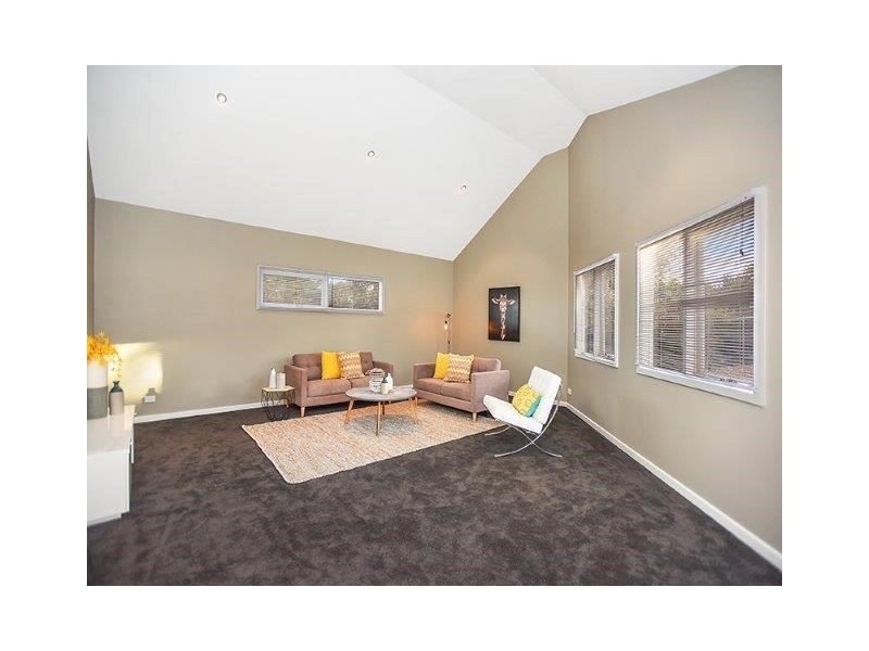 1 Fernbank Road, Victor Harbor SA 5211