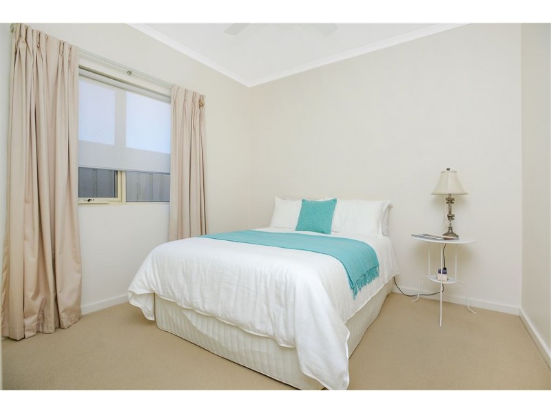 51 Britannia Parade, Hindmarsh Island SA 5214