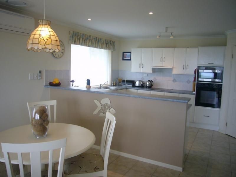 2 Cygnet Terrace, Encounter Bay SA 5211