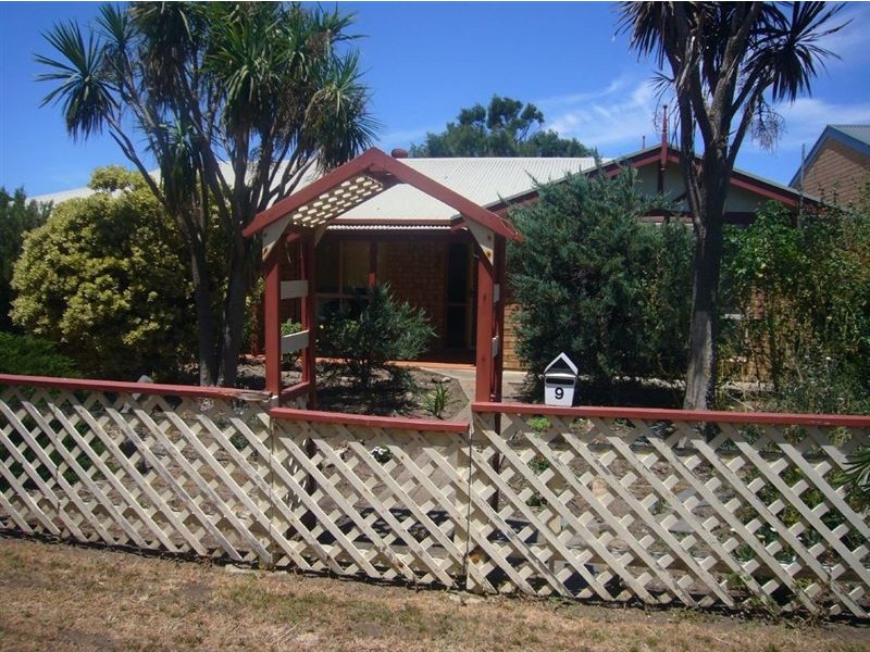 9 Gregory Street, Port Elliot SA 5212