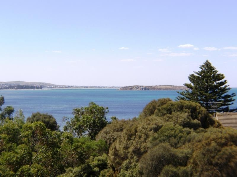 24/2 Solway Cresent, Encounter Bay SA 5211