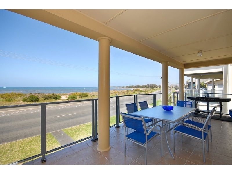 45 Esplanade, Victor Harbor SA 5211