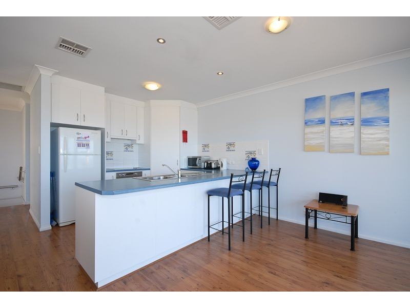 45 Esplanade, Victor Harbor SA 5211