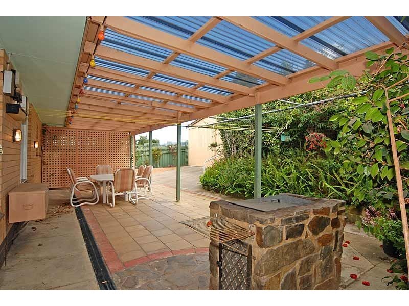 73 Hindmarsh Road, Victor Harbor SA 5211