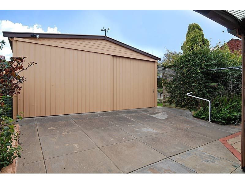 73 Hindmarsh Road, Victor Harbor SA 5211