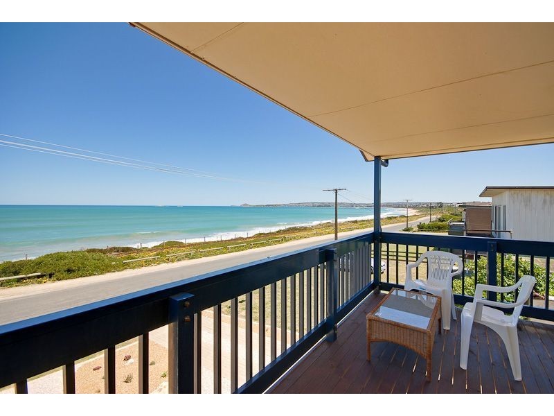 8 Ocean Road, Port Elliot SA 5212