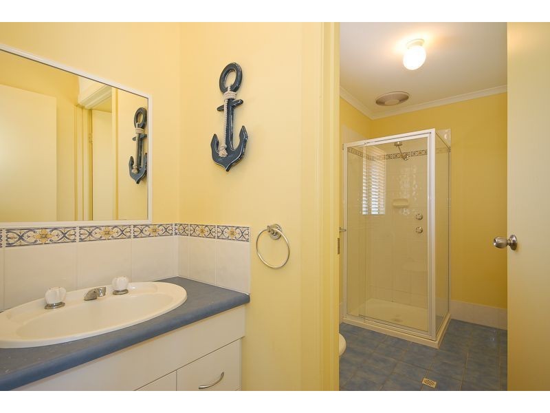 8 Ocean Road, Port Elliot SA 5212