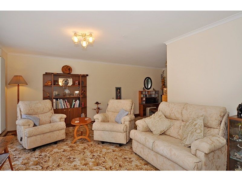 34 Newland Street, Victor Harbor SA 5211