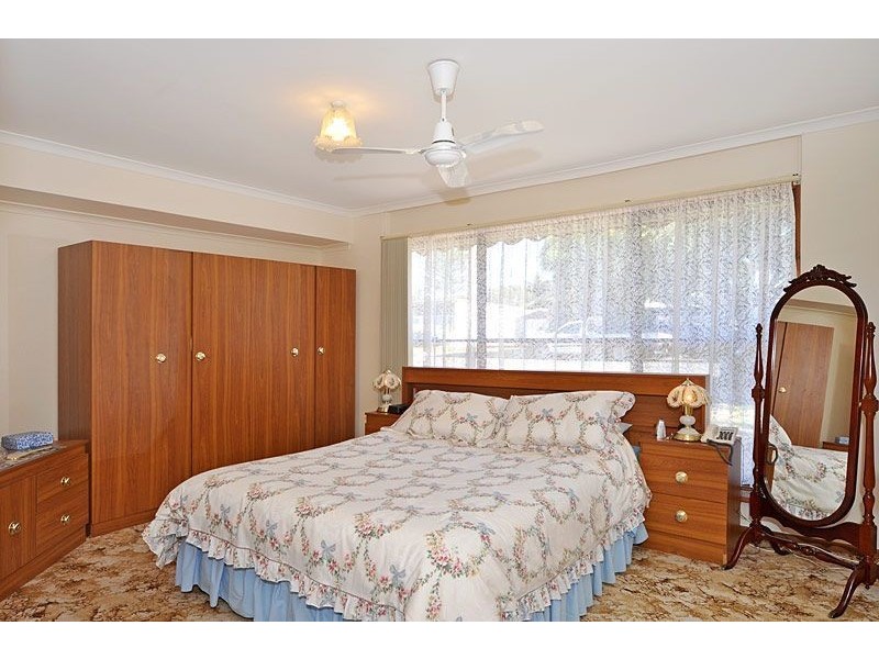 34 Newland Street, Victor Harbor SA 5211