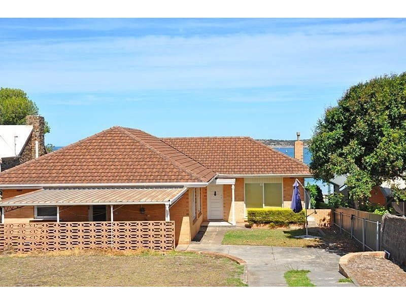 62 Hindmarsh Road, Victor Harbor SA 5211