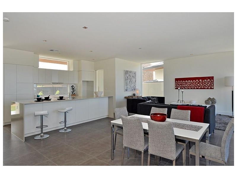 1A Franklin Parade, Encounter Bay SA 5211