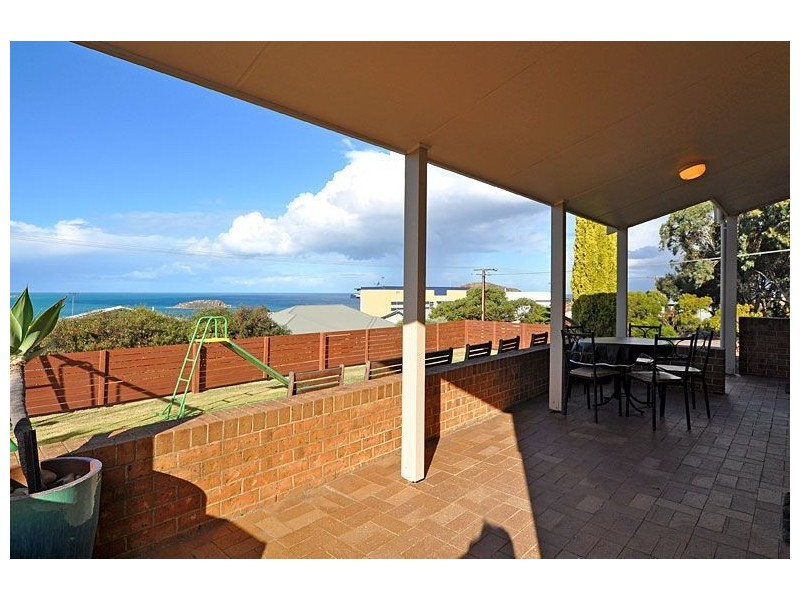 51 Rumbelow Street, Encounter Bay SA 5211