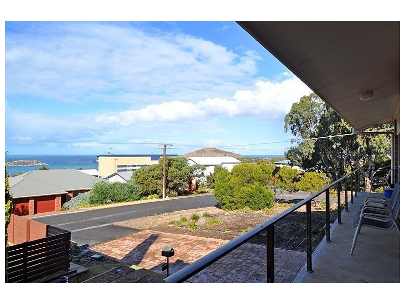 51 Rumbelow Street, Encounter Bay SA 5211