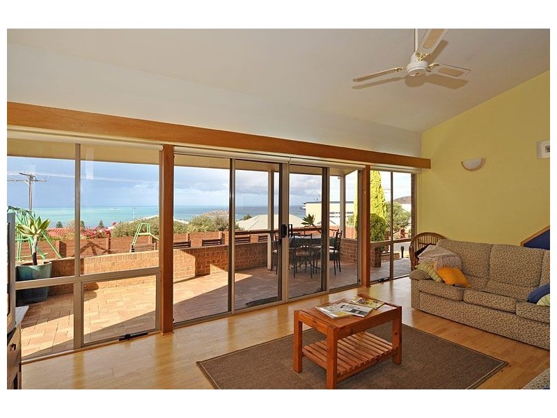 51 Rumbelow Street, Encounter Bay SA 5211