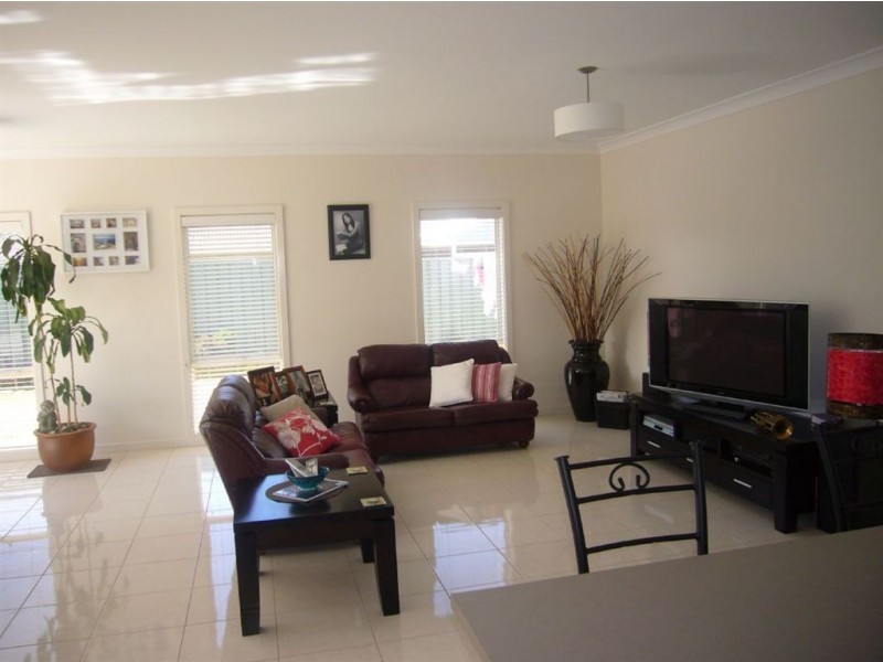 6 Jeffery Drive, Encounter Bay SA 5211