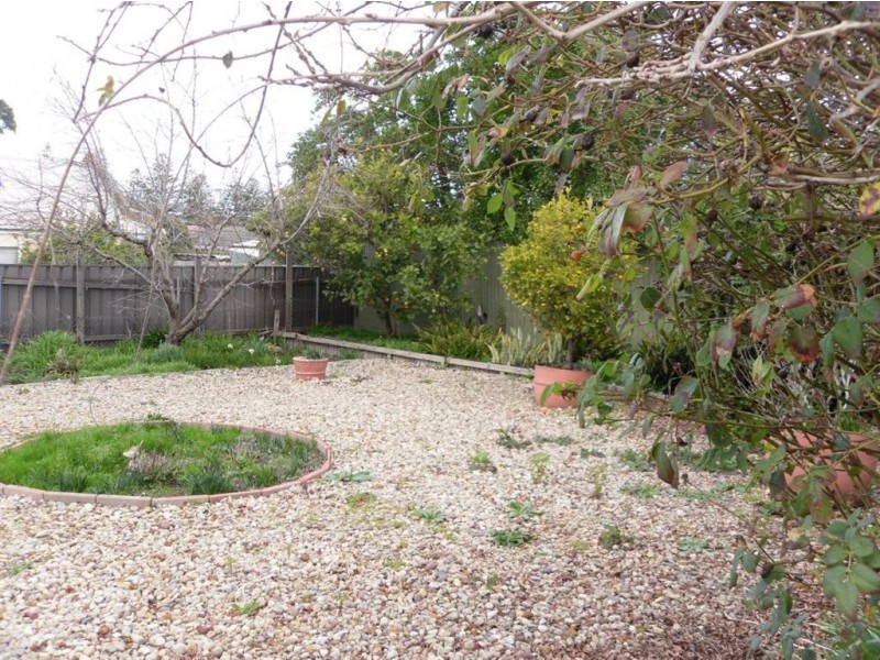 13 Peace Ave, Victor Harbor SA 5211