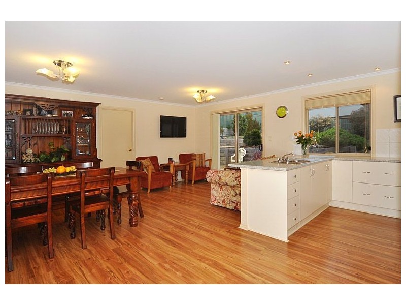1 Gare Court, Victor Harbor SA 5211