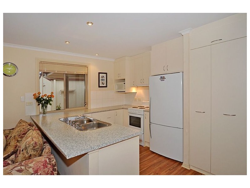 1 Gare Court, Victor Harbor SA 5211