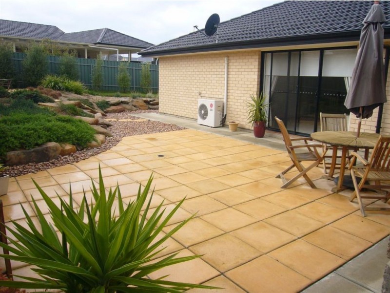 1 Tripp Street, Encounter Bay SA 5211