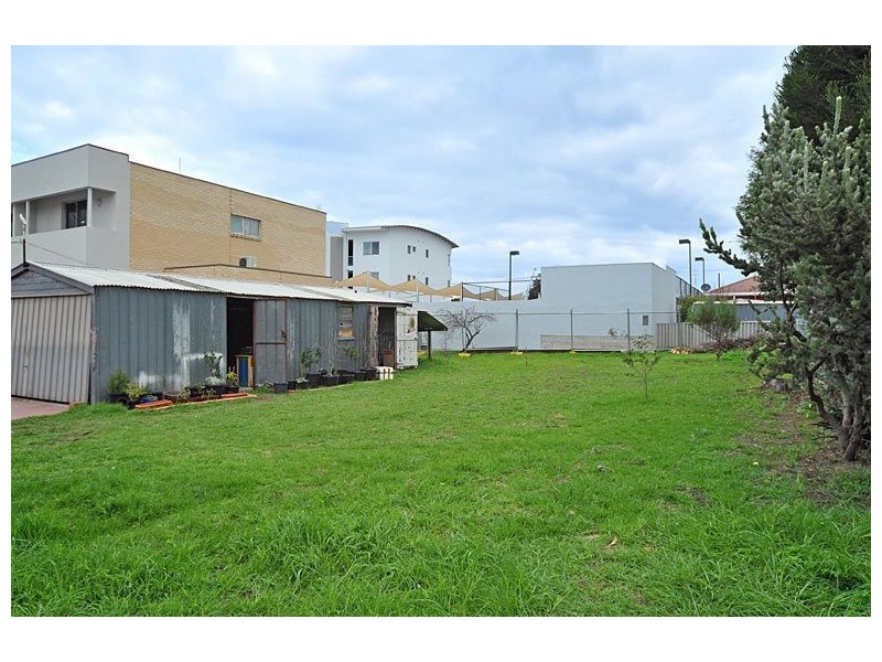 3 Peace Avenue, Victor Harbor SA 5211