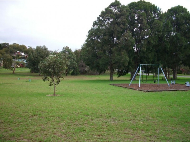 8 Park Avenue, Encounter Bay SA 5211