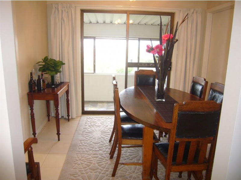 4 Norma Crescent, Encounter Bay SA 5211