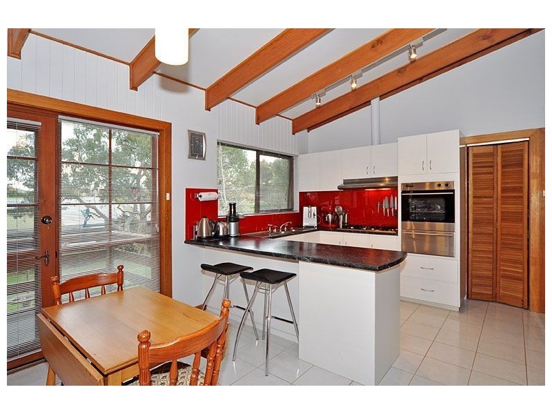 3 Folkestone Terrace, Victor Harbor SA 5211