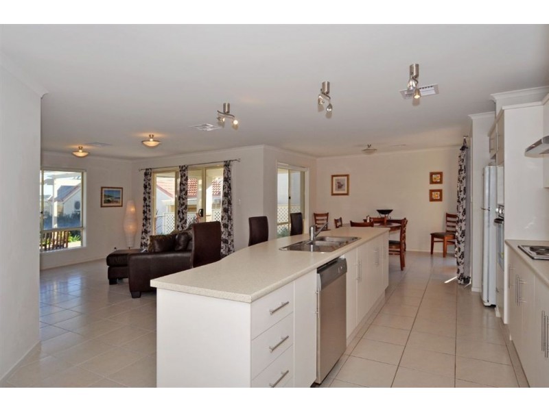 19 Tyrone Street, Victor Harbor SA 5211