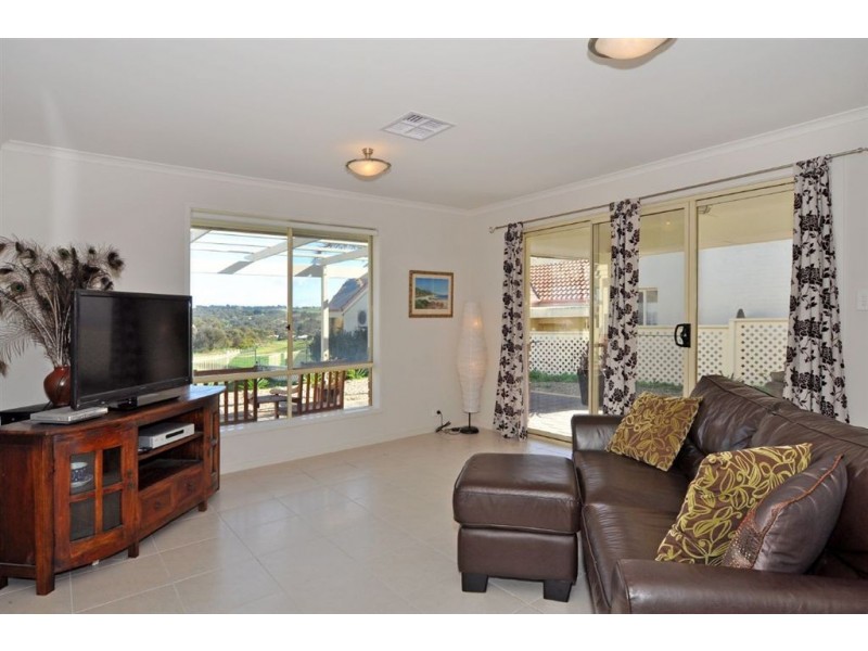 19 Tyrone Street, Victor Harbor SA 5211