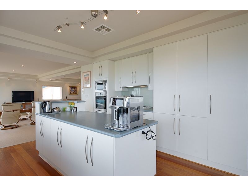 1 Hero Avenue, Middleton SA 5213