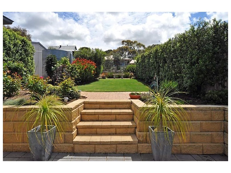 19 Shannon Street, Encounter Bay SA 5211