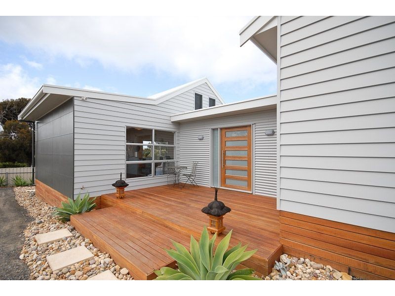 12 Watson Crescent, Port Elliot SA 5212