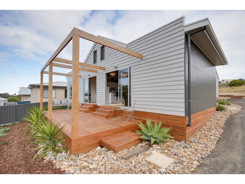 12 Watson Crescent, Port Elliot SA 5212