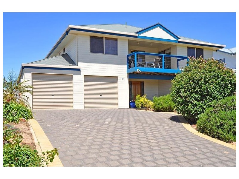 43 Castle Avenue, Goolwa Beach SA 5214