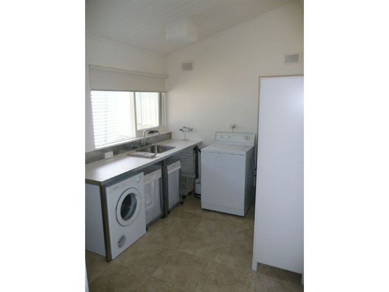 19 Ridge Avenue, Encounter Bay SA 5211