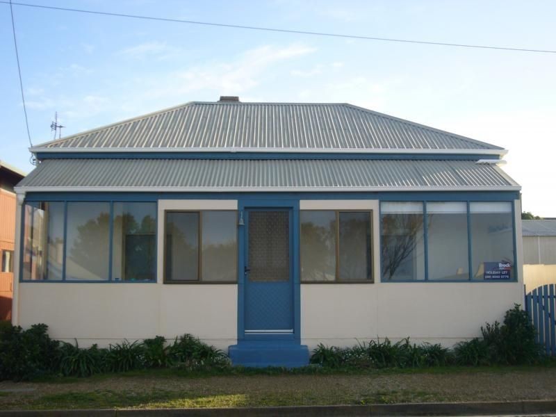 2 Merrilli Place, Port Elliot SA 5212