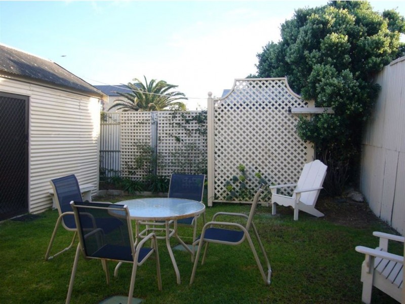 2 Merrilli Place, Port Elliot SA 5212