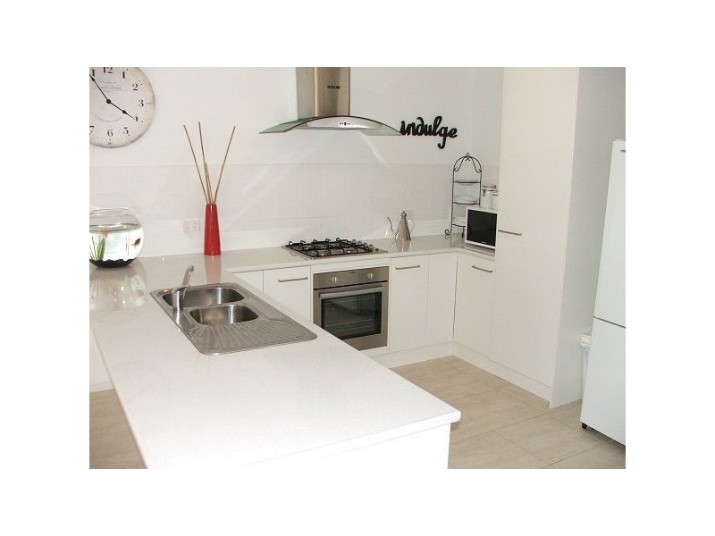 6 Tam OShanta Place, Mccracken SA 5211