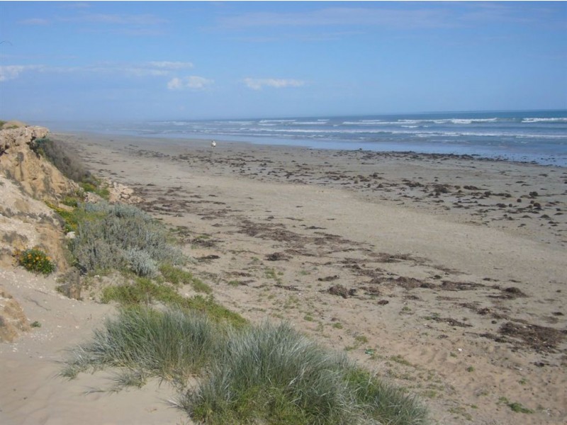 108 Surfers Parade, Middleton SA 5213