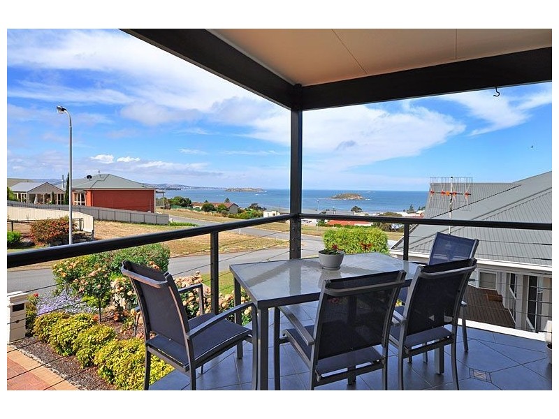 5 Minnamoora Court, Encounter Bay SA 5211
