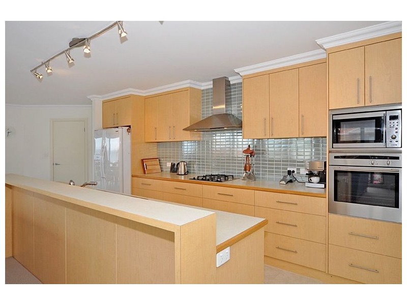 5 Minnamoora Court, Encounter Bay SA 5211