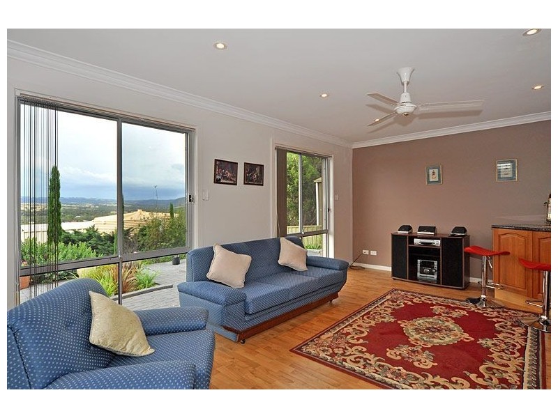 13 Honeyman Grove, Mccracken SA 5211