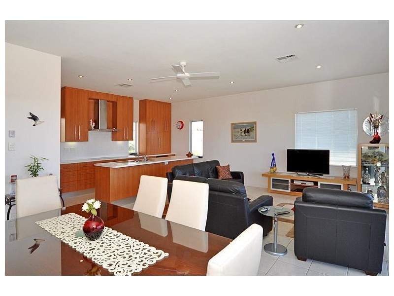 55 Southern Right Crescent, Encounter Bay SA 5211