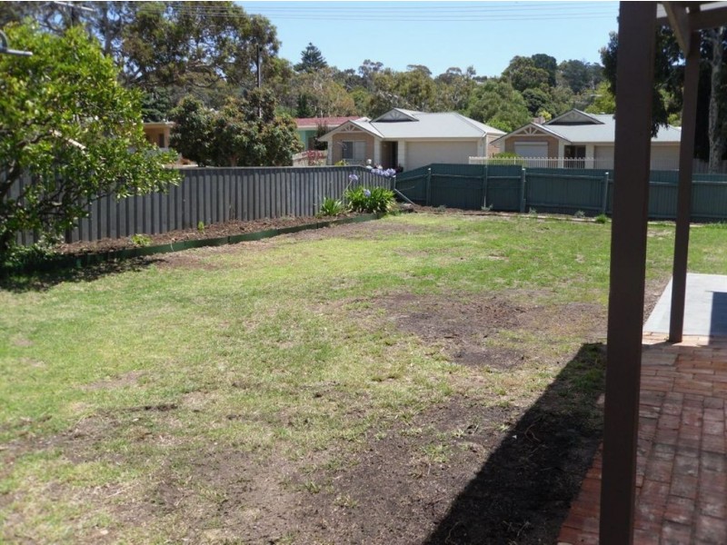 18 The Parkway, Victor Harbor SA 5211