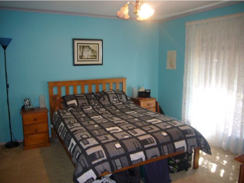 53 Canterbury Road, Victor Harbor SA 5211