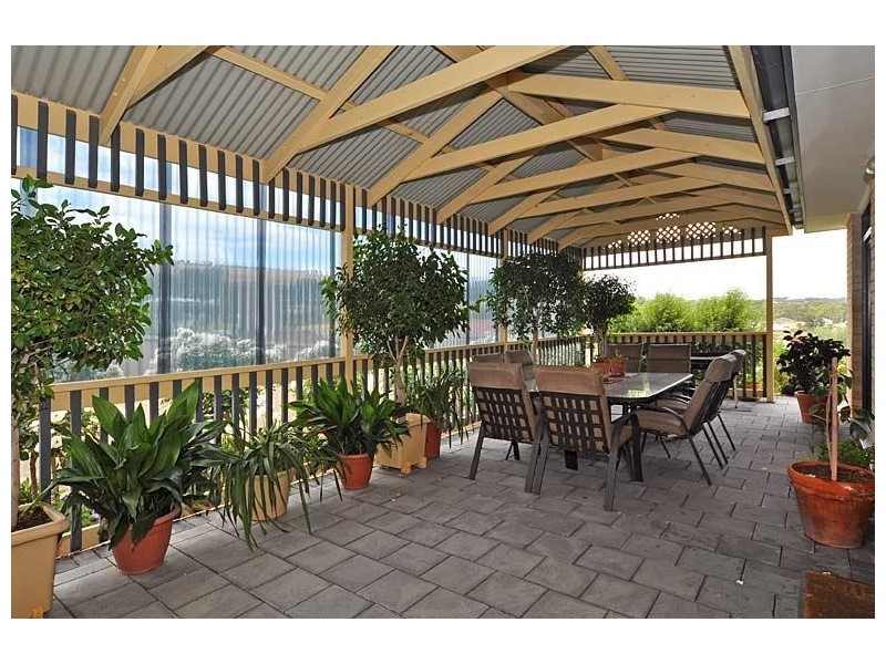 32 Poltong Crescent, Encounter Bay SA 5211